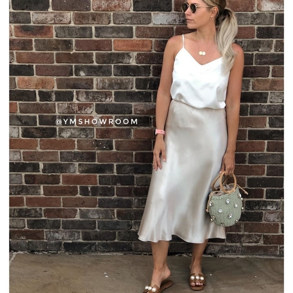 🔥Last 1🔥Satin midi skirt - Picture 4 of 8